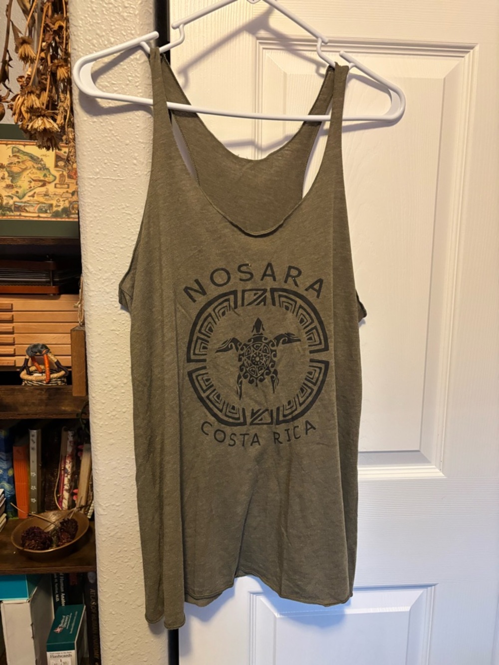 Nosara Costa Rica Turtle Graphic Tank Top - Olive